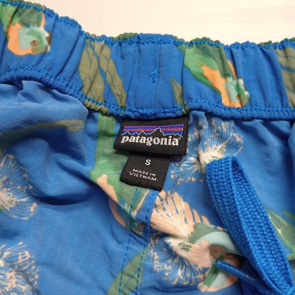 Patagonia Women Barely Baggies Parrot Print Swim Shorts - Picture 5 of 7